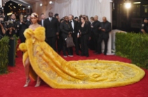 Rihanna - Wearing Guo Pei Haute Couture on the Met Gala 2015 Red Carpet